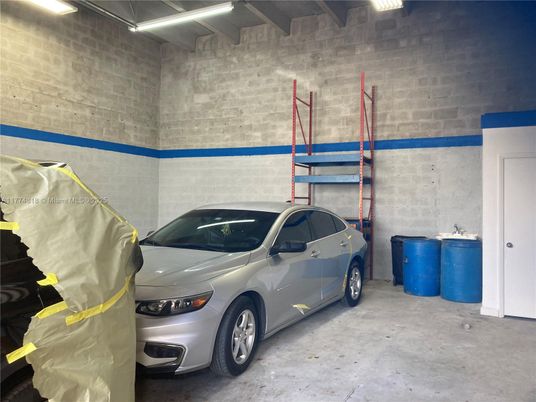 Garage, Interior, Stone Walls
