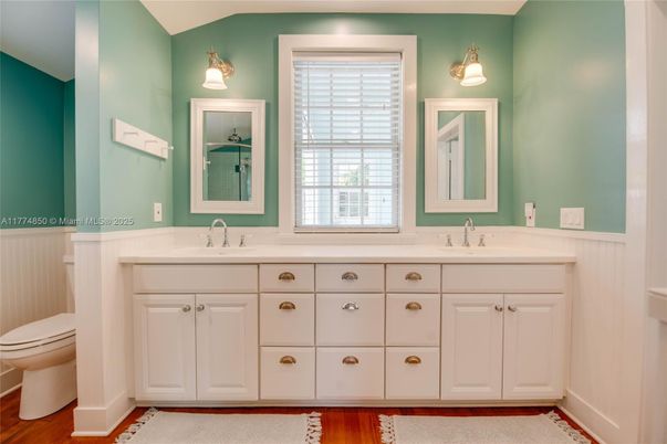 Bathroom, Dual Sink Vanities, Interior, Wood Texture Flooring