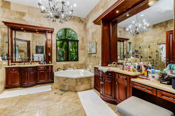 Bathroom, Chandelier, Dual Sink Vanities, Interior, Recessed Lighting