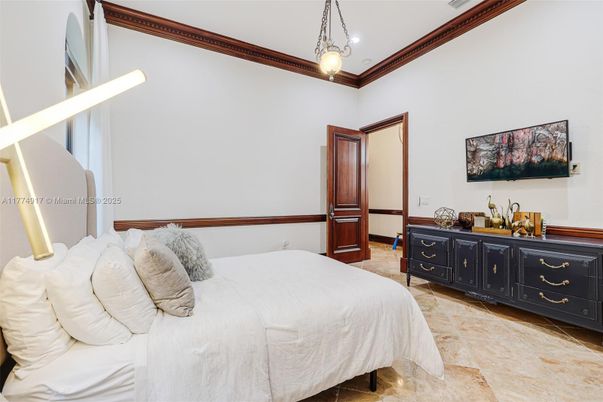 Bedroom, Interior, Pendant Lights
