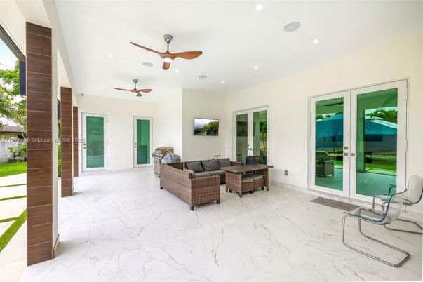 Interior, Marble, Recessed Lighting