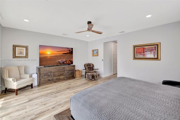 Bedroom, Interior, Recessed Lighting, Wood Texture Flooring