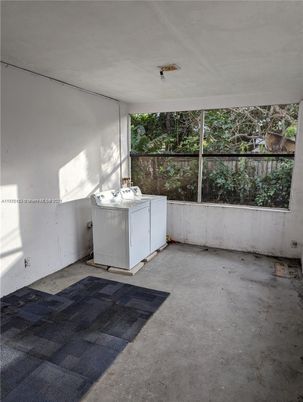 Interior, Washer