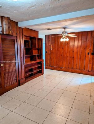 Empty room, Interior, Wooden Walls