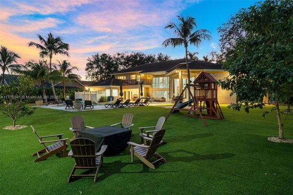 Backyard, Exterior, Playground