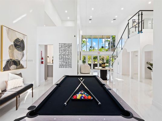 Billiard Table, Game Room, Interior, Recessed Lighting