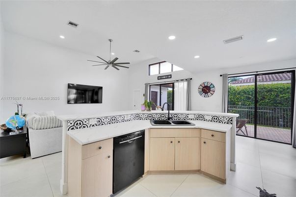 Interior, Kitchen, Recessed Lighting