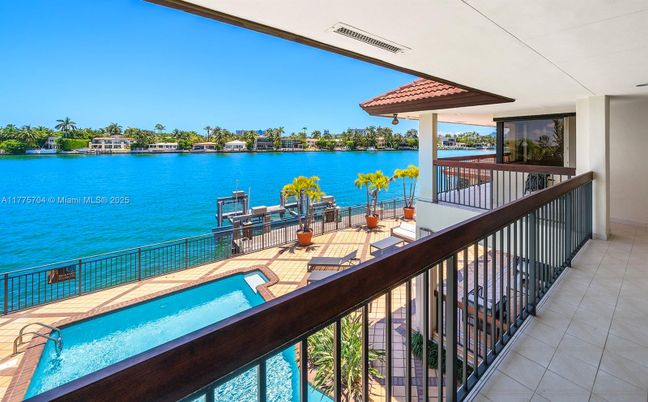 Water, Exterior, Pool, Other