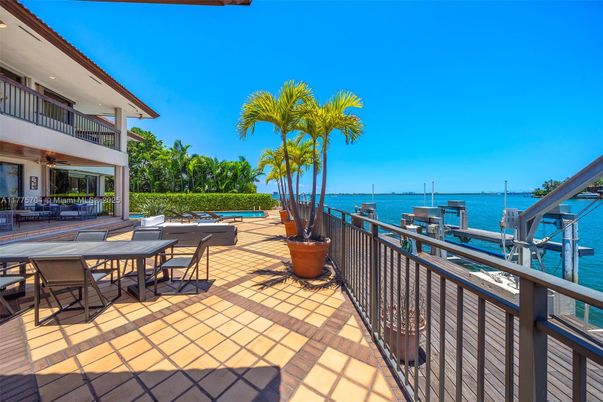 Exterior, Lake, Water