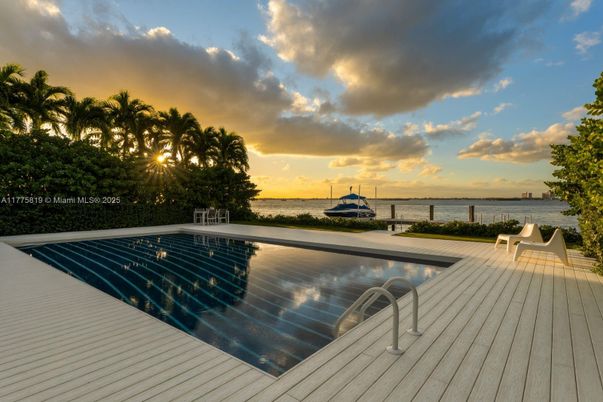Exterior, Lake, Pool, Water