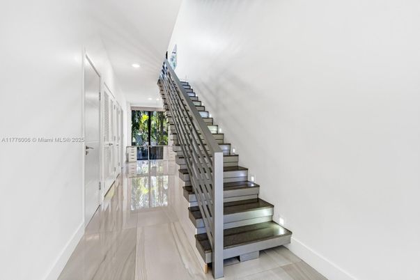 Interior, Marble, Recessed Lighting
