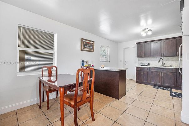 Dining room, Interior, Kitchen