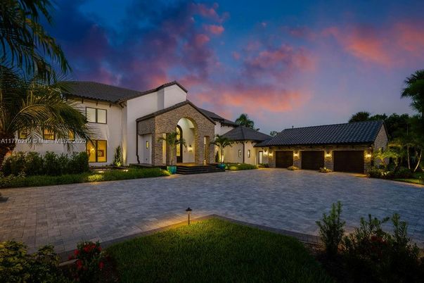 Backyard, Exterior, Facade, Brick Facade, Spanish Mediterranean