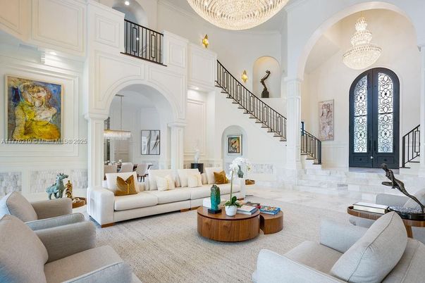 Chandelier, Dining room, Interior, Living room, Recessed Lighting