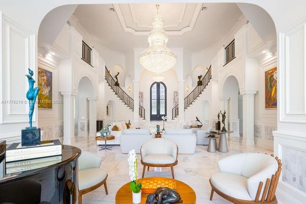 Chandelier, Interior, Living room, Marble, Piano, Recessed Lighting