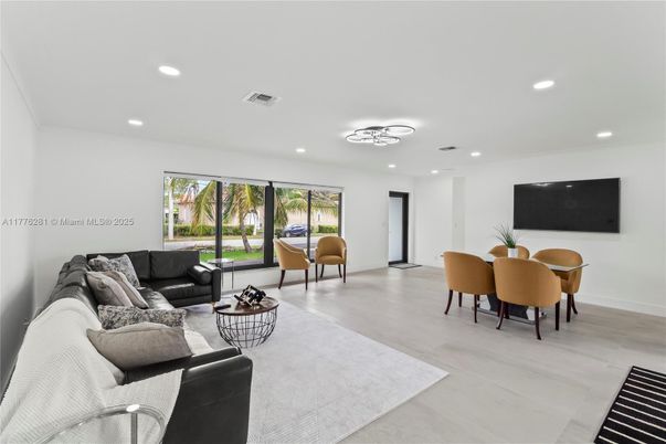 Dining room, Interior, Living room, Recessed Lighting, Wood Texture Flooring