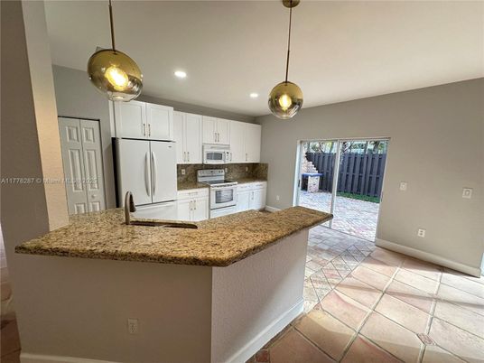 Interior, Kitchen, Pendant Lights, Recessed Lighting