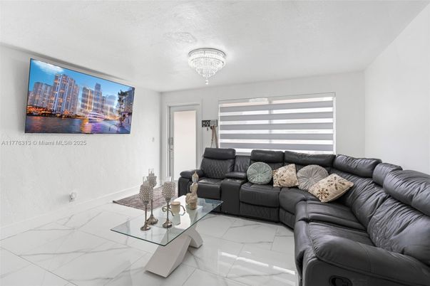 Chandelier, Interior, Living room, Marble