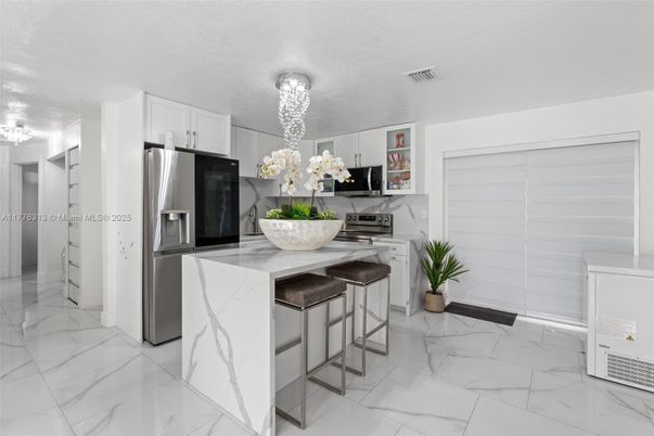 Chandelier, Interior, Kitchen, Marble, Stainless Steel Appliances