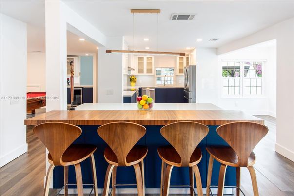 Interior, Kitchen, Pendant Lights, Recessed Lighting, Wood Texture Flooring