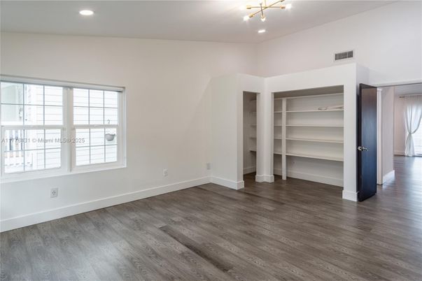 Empty room, Interior, Pendant Lights, Recessed Lighting, Wood Texture Flooring
