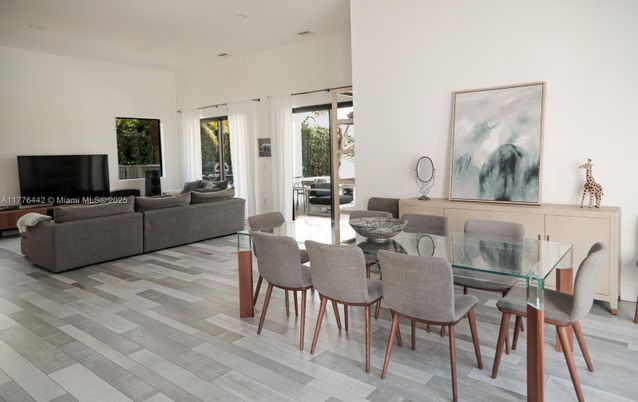 Dining room, Interior, Living room, Recessed Lighting, Wood Texture Flooring