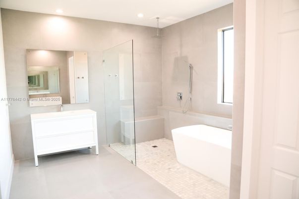 Bathroom, Free Standing Baths, Glass Shower, Interior, Recessed Lighting