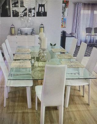 Dining room, Interior, Wood Texture Flooring