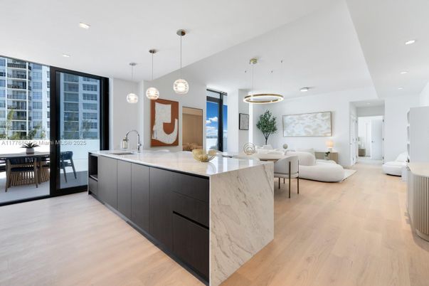 Dining room, Interior, Kitchen, Living room, Pendant Lights, Recessed Lighting, Wood Texture Flooring