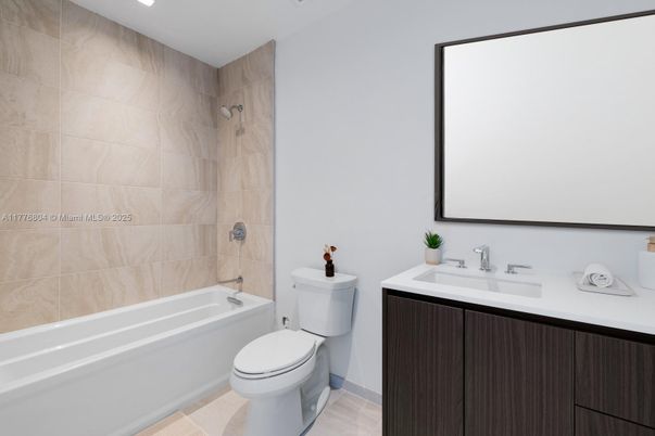 Bathroom, Interior, Recessed Lighting