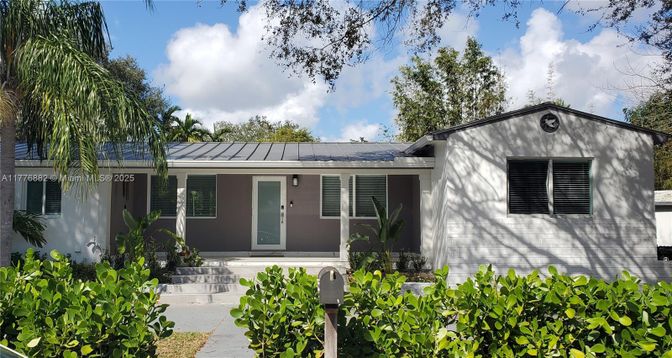 Exterior, Facade, Solar Panels, Ranch