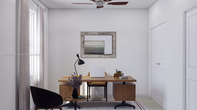 Home Office, Interior