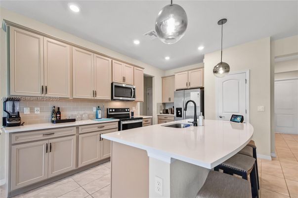 Interior, Kitchen, Pendant Lights, Recessed Lighting, Stainless Steel Appliances