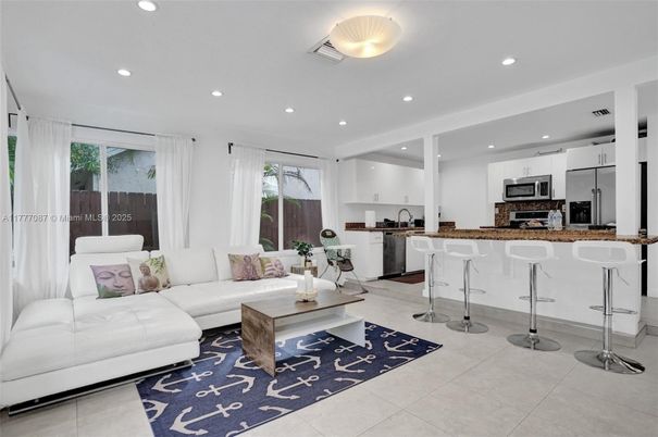 Interior, Kitchen, Living room, Recessed Lighting, Stainless Steel Appliances