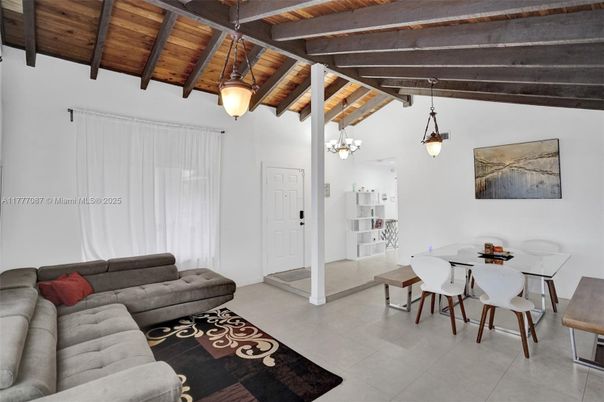 Dining room, Interior, Living room, Pendant Lights, Wooden Beams, Wooden Ceilings