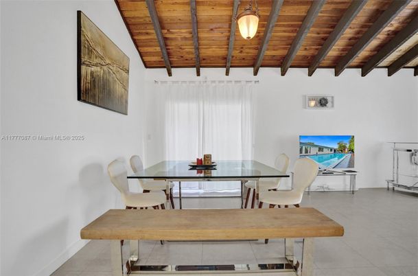 Dining room, Interior, Wooden Beams, Wooden Ceilings