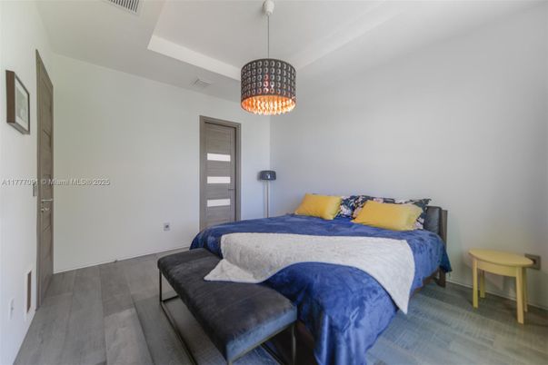 Bedroom, Interior, Pendant Lights, Wood Texture Flooring