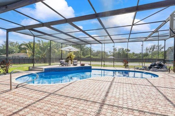 Glass Ceilings, Interior, Pool, Sun Room, Water