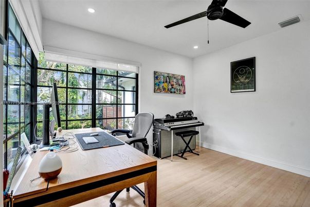 Home Office, Interior, Piano, Recessed Lighting, Wood Texture Flooring