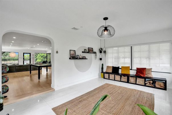 Billiard Table, Chandelier, Game Room, Interior, Recessed Lighting