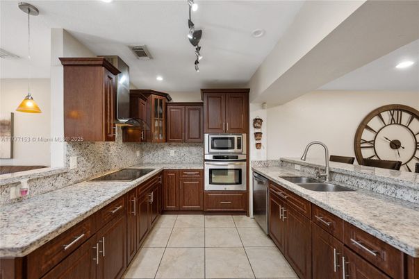 Interior, Kitchen, Pendant Lights, Recessed Lighting, Stainless Steel Appliances