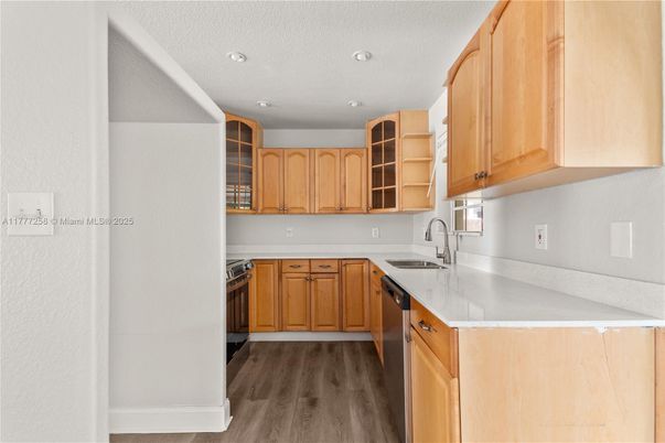 Interior, Kitchen, Recessed Lighting, Wood Texture Flooring