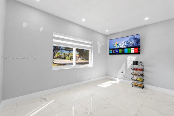 Empty room, Interior, Marble, Recessed Lighting