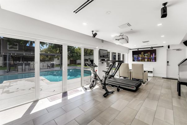 Fitness Equipment, Interior, Pool, Recessed Lighting