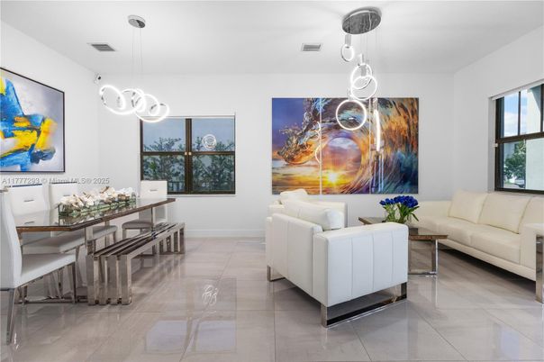 Dining room, Interior, Living room, Pendant Lights