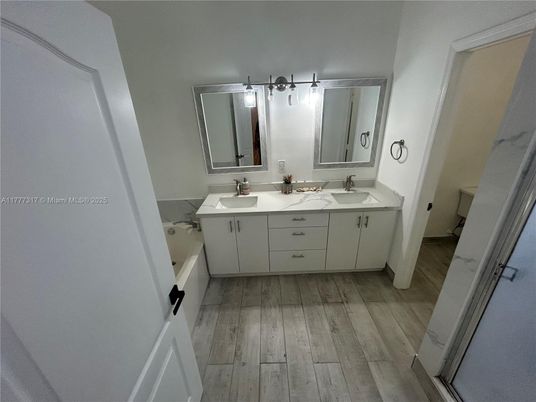 Bathroom, Dual Sink Vanities, Interior, Wood Texture Flooring