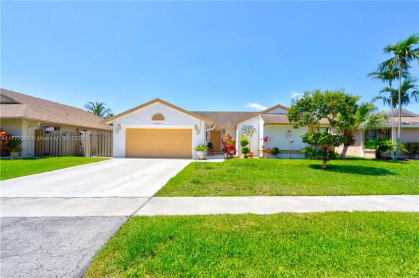 Attached, Backyard, Exterior, Facade, Ranch