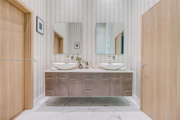 Bathroom, Dual Sink Vanities, Interior, Marble