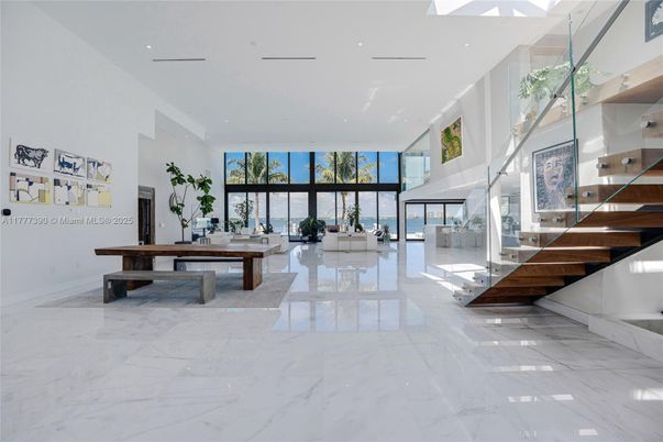 Interior, Marble, Recessed Lighting