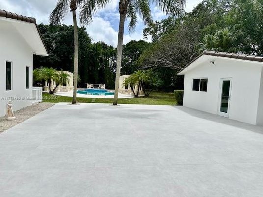 Backyard, Exterior, Pool